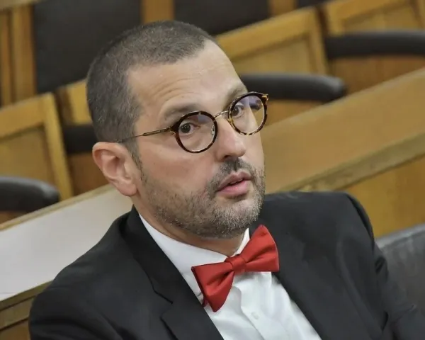 Portrait of Semir Vranić, MD, PhD